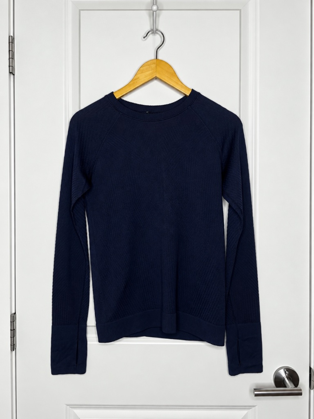 Lululemon Navy Blue Seamless Long Sleeve Top – Approx Size 6 / Small